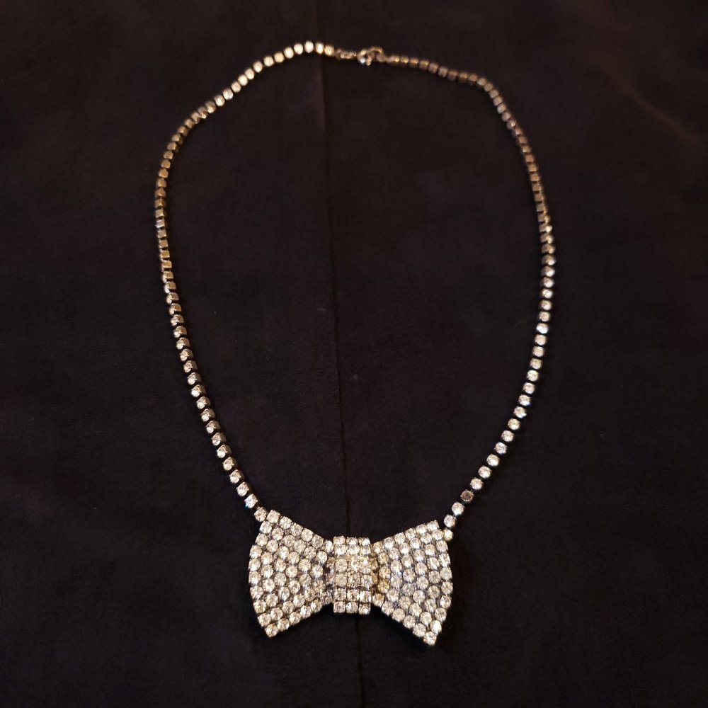 Sparkly Jewel Bow Tie Necklace